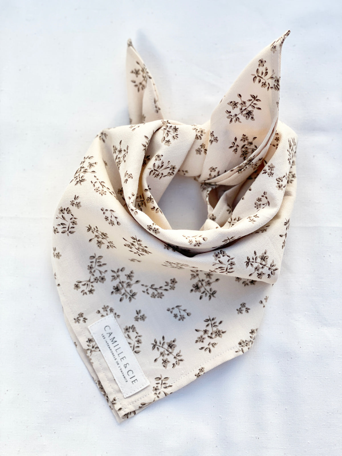 Foulard ISATIS beige feuillage